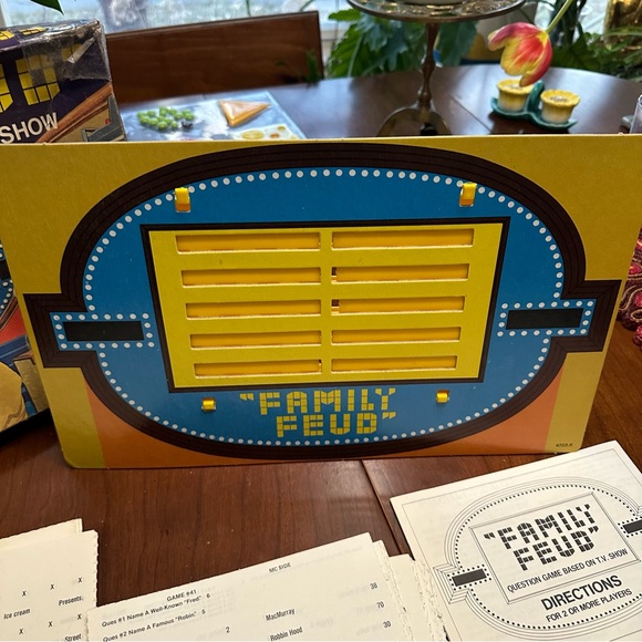1977 Family Feud Board Game by Milton Bradley - 1st Edition - Picture 5 of 10